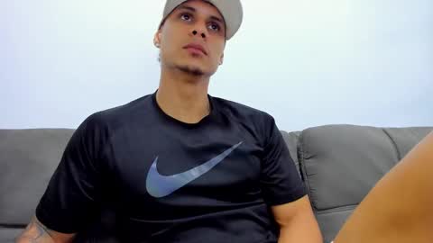 Snapshot of nohanhunter chatting on March 3, 2:45 pm nohanhunter online show from March 3, 2:45 pm