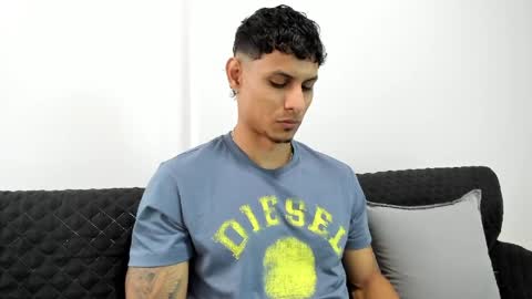 Snapshot of nohanhunter chatting on April 14, 2:45 pm nohanhunter online show from April 14, 2:45 pm