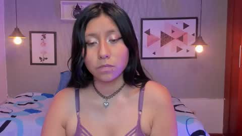 Snapshot of nohemi_louse chatting on February 13, 11:04 pm Nohemi online show from February 13, 11:04 pm