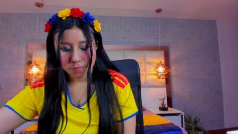 Snapshot of nohemi_louse chatting on July 3, 7:09 pm Nohemi online show from July 3, 7:09 pm