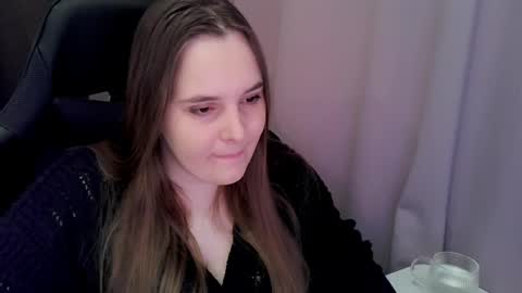 Snapshot of noir_ember_ chatting on March 15, 3:51 pm noir_ember_ online show from March 15, 3:51 pm