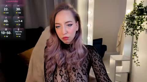 Snapshot of noirnymphh chatting on June 7, 9:51 pm Isabelle online show from June 7, 9:51 pm