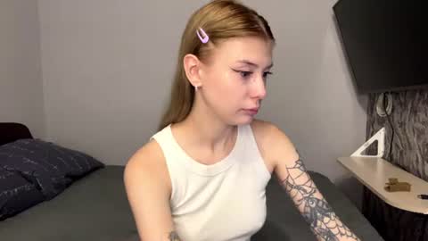 Snapshot of nolabussing chatting on July 14, 9:03 am Sofia online show from July 14, 9:03 am
