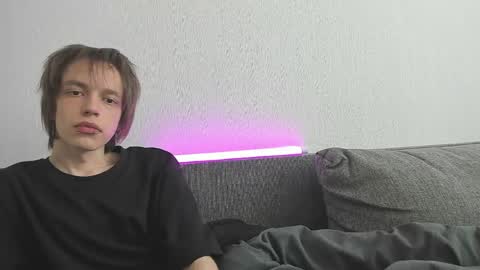 Snapshot of nolan_sagee chatting on May 19, 6:42 am nolan_sagee online show from May 19, 6:42 am