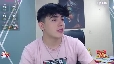 Snapshot of nolan_twink chatting on December 7, 6:15 pm Nolan online show from December 7, 6:15 pm