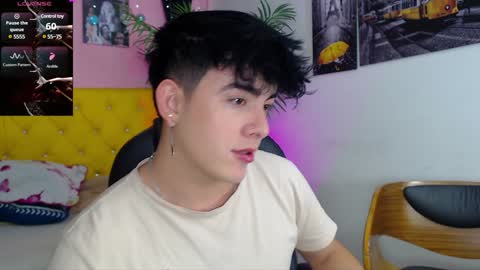 Snapshot of nolan_twink chatting on January 5, 5:41 pm Nolan online show from January 5, 5:41 pm