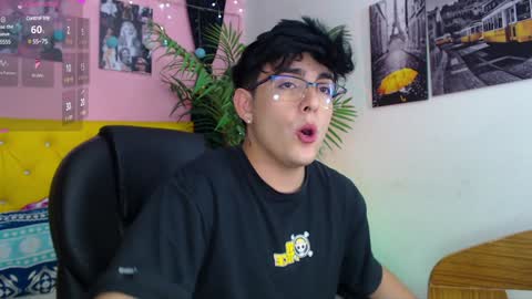 Snapshot of nolan_twink chatting on January 7, 9:14 pm Nolan online show from January 7, 9:14 pm