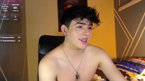 Snapshot of nolan_twink chatting on January 17, 8:55 pm Nolan online show from January 17, 8:55 pm