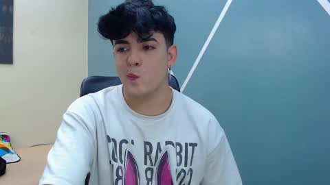Snapshot of nolan_twink chatting on March 8, 5:33 pm Nolan online show from March 8, 5:33 pm