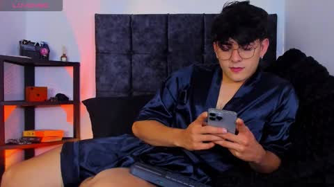 Snapshot of nolan_twink chatting on October 20, 12:44 am Nolan online show from October 20, 12:44 am