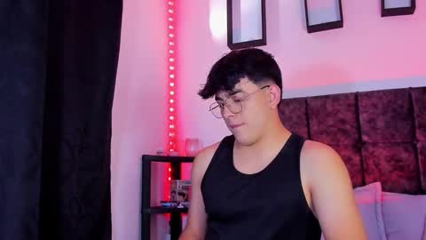 Nolan  online show from November 4, 8:52 pm