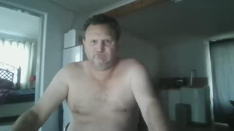 Snapshot of nollie244 chatting on September 19, 4:58 am Nollie online show from September 19, 4:58 am