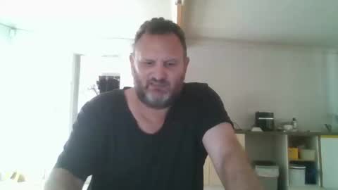 Nollie online show from February 1, 8:24 am