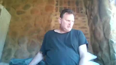 Snapshot of nollie244 chatting on June 5, 8:31 am Nollie online show from June 5, 8:31 am