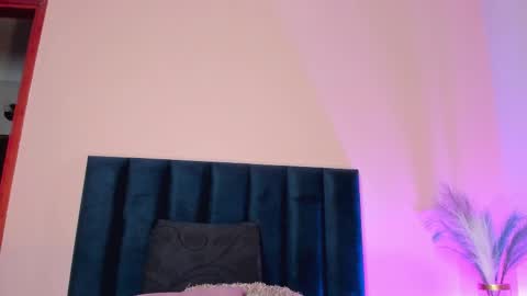 Nora Da Silva online show from October 22, 12:33 am