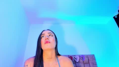 Nora Da Silva online show from June 11, 3:04 am