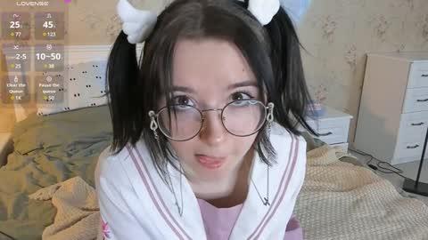 Nora Failure online show from December 3, 5:31 am