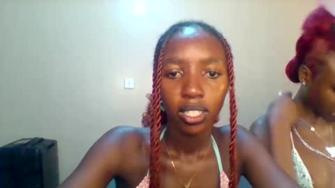 Snapshot of norababy20 chatting on June 7, 4:49 am Norababy20 online show from June 7, 4:49 am