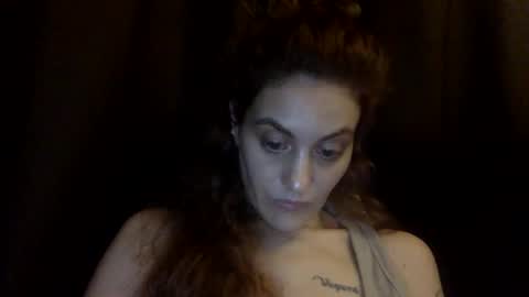 Snapshot of norablues chatting on January 27, 9:00 pm norablues online show from January 27, 9:00 pm