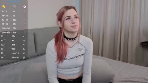 Elina online show from November 26, 9:21 am