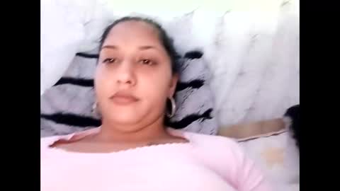 NoraKiss1 online show from May 30, 10:45 am