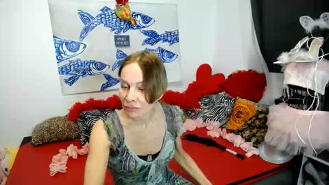 Nora online show from April 30, 9:41 pm