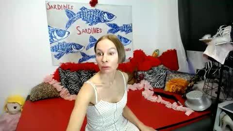 Snapshot of noraohgreys chatting on May 29, 2:37 pm Nora online show from May 29, 2:37 pm