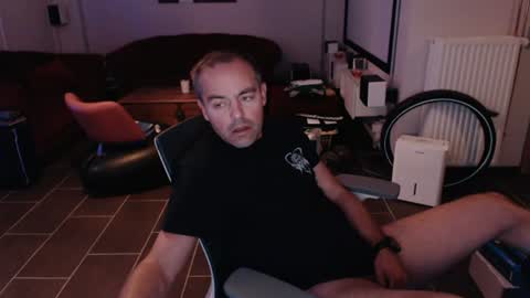 Snapshot of nordhh75 chatting on July 11, 6:05 am nordhh75 online show from July 11, 6:05 am