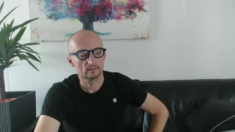 Snapshot of nordicrunner76 chatting on June 21, 9:12 am nordicrunner76 online show from June 21, 9:12 am