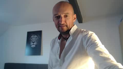 Snapshot of nordicrunner76 chatting on July 28, 9:37 am nordicrunner76 online show from July 28, 9:37 am