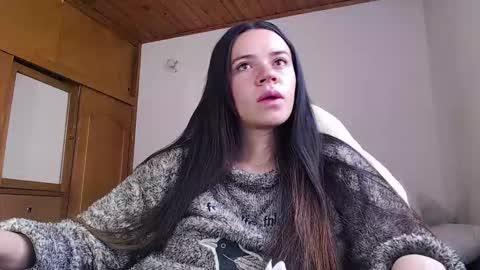 noreen_ online show from March 15, 1:50 pm