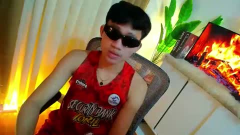 Snapshot of noregrets4moriel_ chatting on May 27, 10:40 pm Hi im ariel online show from May 27, 10:40 pm