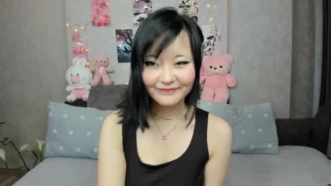 Snapshot of norinorika chatting on May 26, 11:23 pm Nori online show from May 26, 11:23 pm