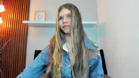 Snapshot of norki_ chatting on July 15, 11:59 am Norki online show from July 15, 11:59 am