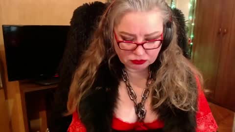 Snapshot of norma_gin chatting on February 9, 6:47 pm miss Tress online show from February 9, 6:47 pm