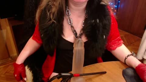 Snapshot of norma_gin chatting on March 6, 11:42 pm miss Tress online show from March 6, 11:42 pm