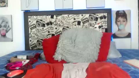 Snapshot of normaa22 chatting on June 2, 12:34 am Norma online show from June 2, 12:34 am