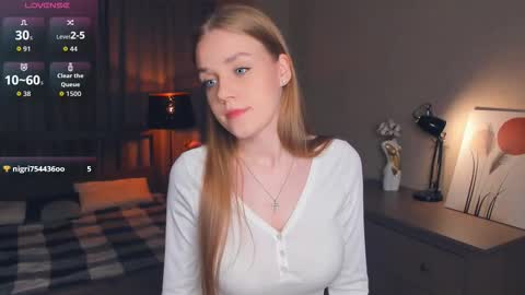 Beatrice online show from September 19, 8:20 pm