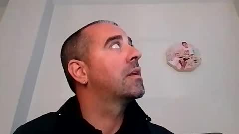 NORMALITO online show from March 17, 12:41 pm