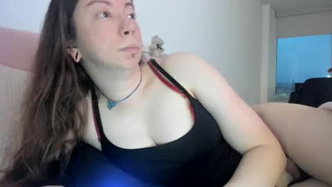 Emily snow online show from March 6, 11:01 pm