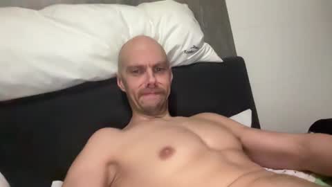 north_guy799643 online show from January 7, 3:03 pm