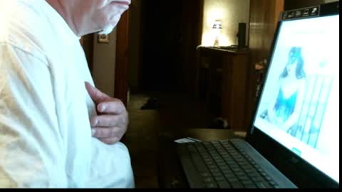 northcountryguy762 online show from September 21, 2:57 am