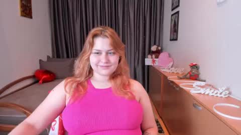 Snapshot of nortystaar chatting on June 9, 10:54 pm NORA online show from June 9, 10:54 pm
