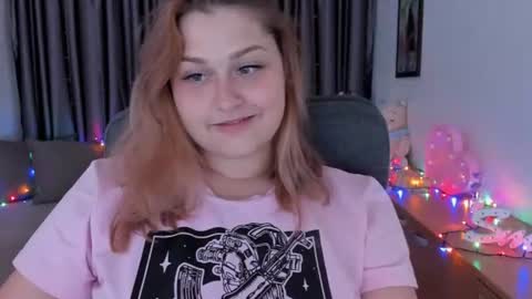 NORA online show from July 14, 8:47 pm