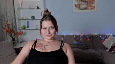 NORA online show from July 28, 7:39 pm