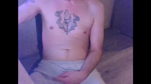 nostrezzzcum online show from November 11, 2:55 am