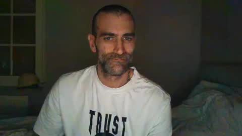 Snapshot of not4one chatting on February 7, 10:52 pm not4one online show from February 7, 10:52 pm