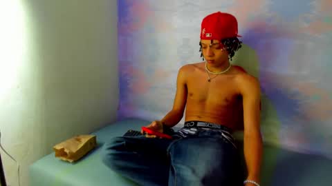 HOFFMAN online show from December 10, 1:11 pm