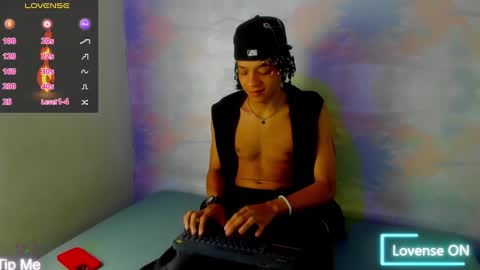 HOFFMAN online show from December 14, 1:27 pm