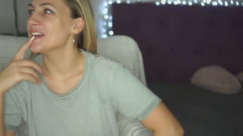 Tina online show from December 11, 10:16 pm